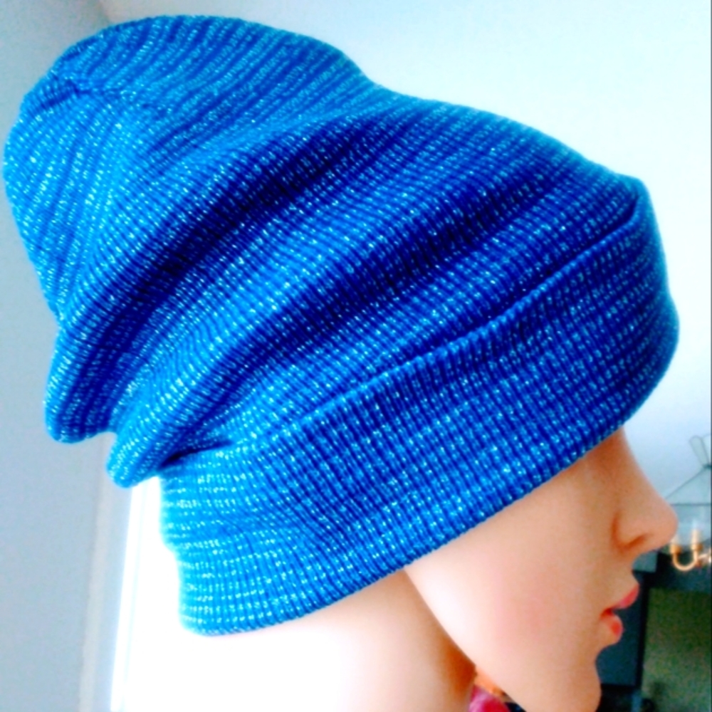 NWOT blue skullcap super warm